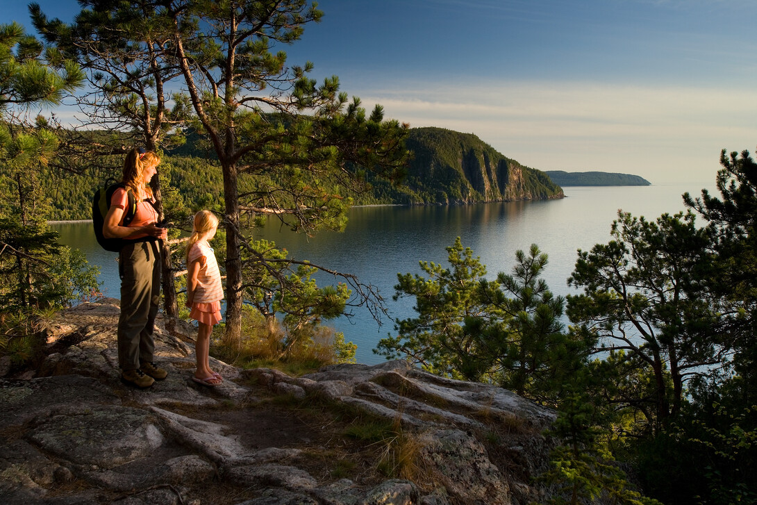 Lake superior provincial shop park hiking trails